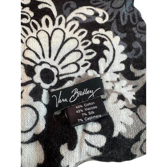 Vera Bradley Cashmere Silk blend scarf in Baroque Pattern Preowned - Picture 3 of 4